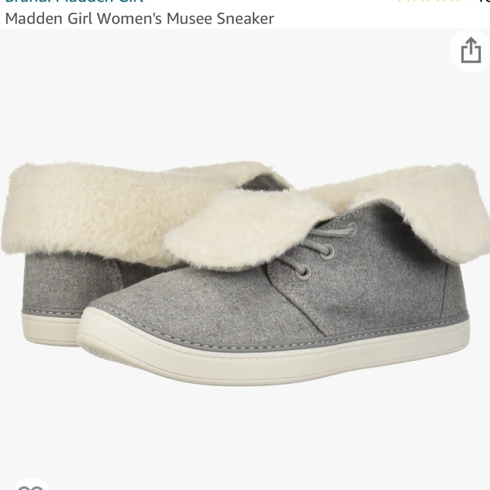 NWOT Madden Girl Musee Sneaker